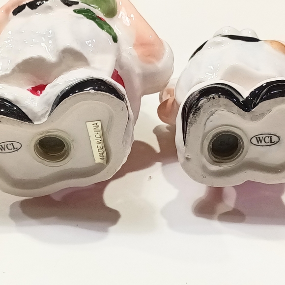 Italian Chef Santa Salt And Pepper Shakers Vintage WCL Ceramic Spice Shakers - Picture 10 of 10